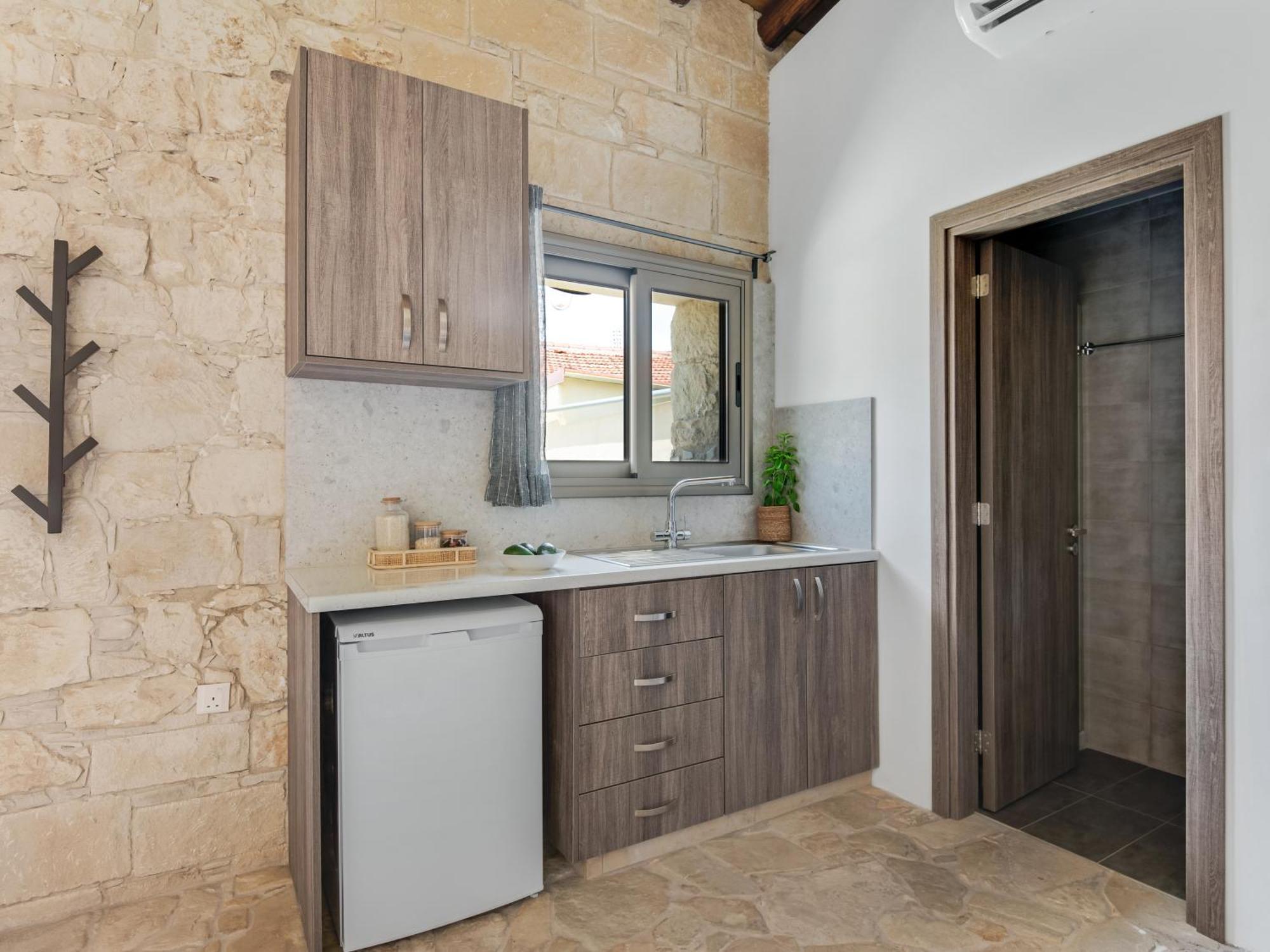 Appartement Andre Marie Stonewood Retreat à Limassol Extérieur photo
